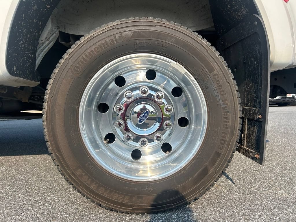 Certified 2021 Ford F450 Lariat w/ Lariat Ultimate Package AWD/4WD image 33