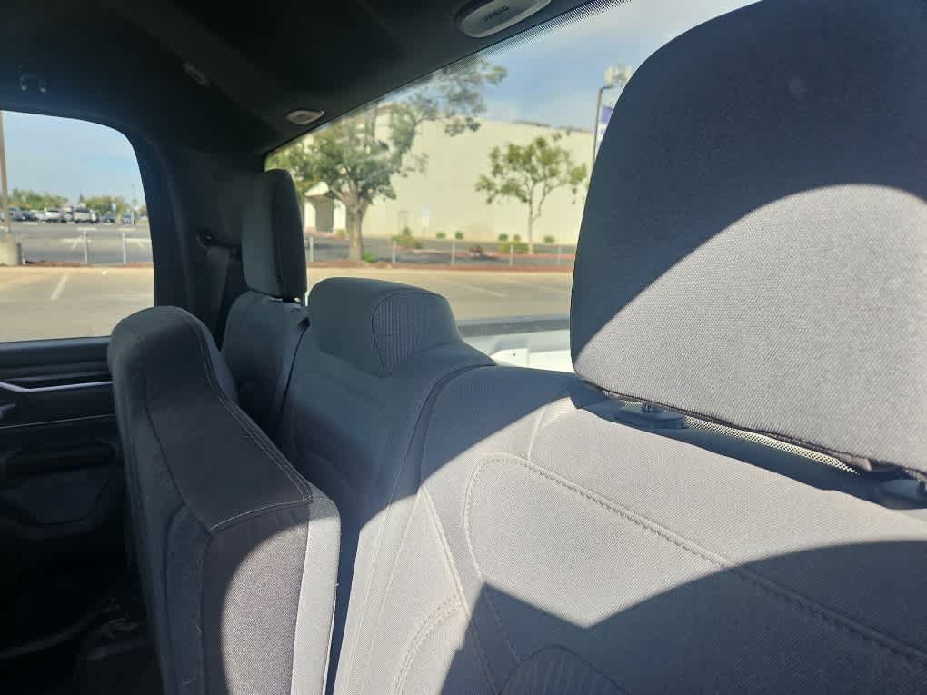 Used 2022 RAM 1500 Big Horn AWD/4WD image 12
