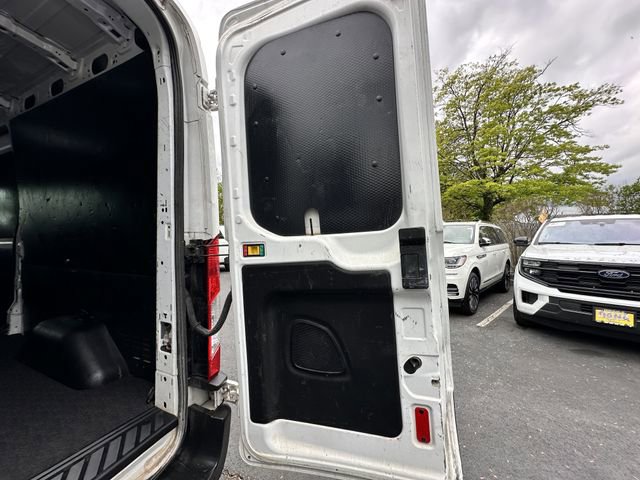 Certified 2019 Ford Transit 150 148 Medium Roof RWD image 39
