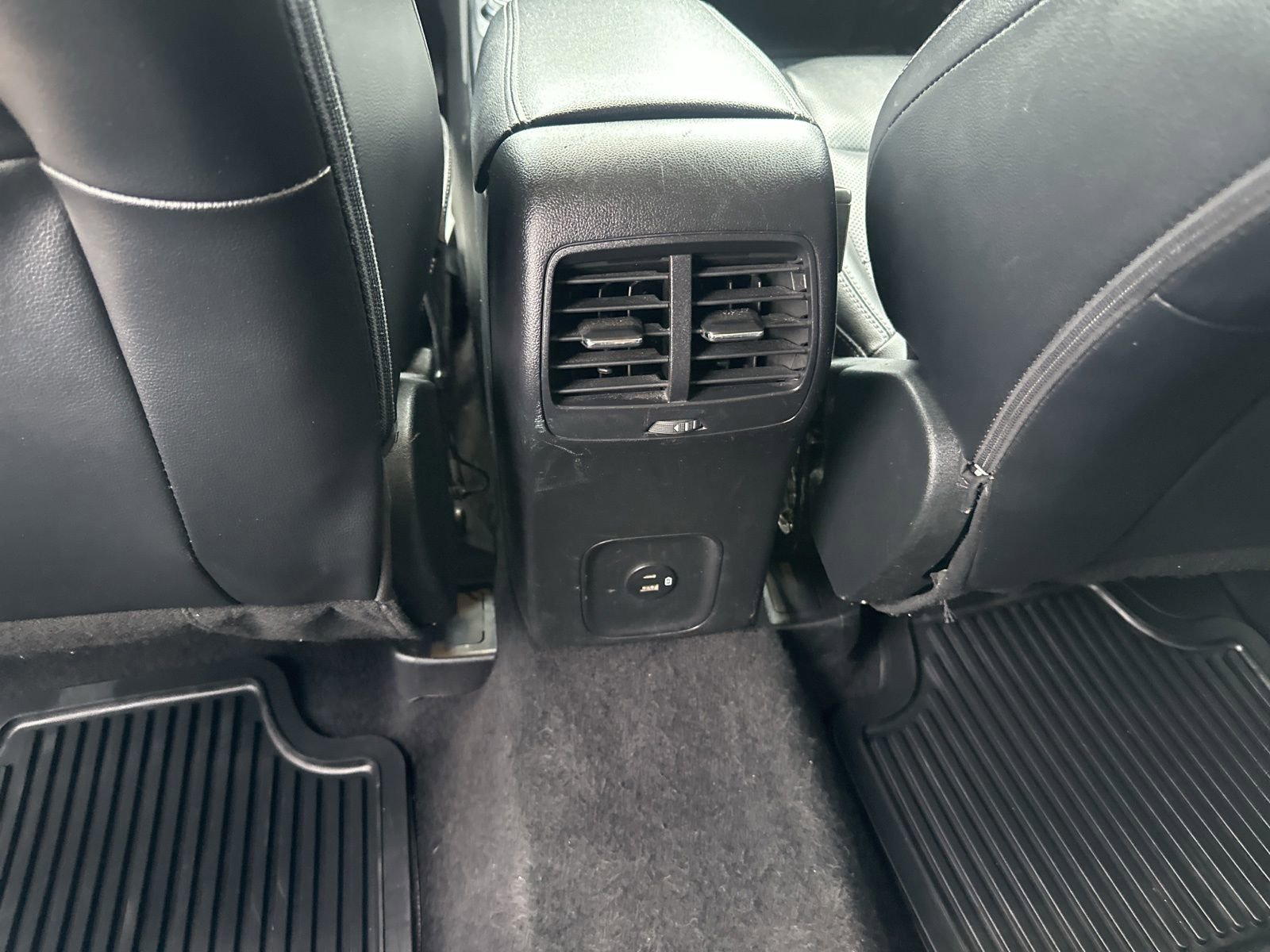 Certified 2021 Ford Escape SEL FWD image 13