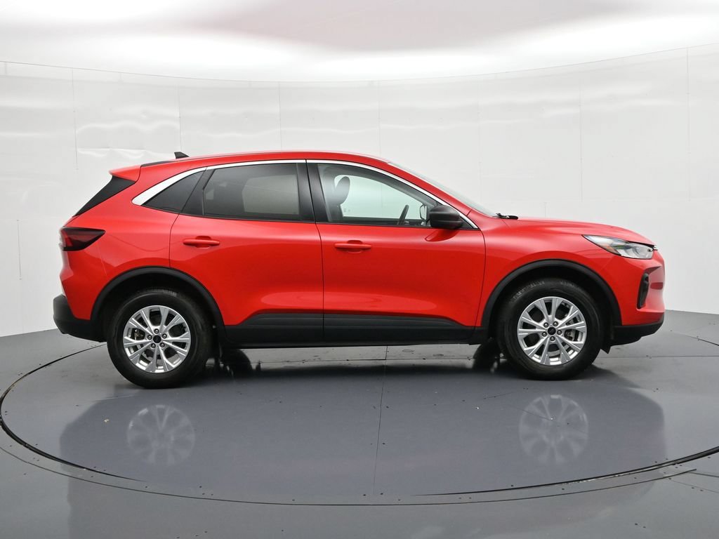Certified 2024 Ford Escape Active AWD/4WD image 5