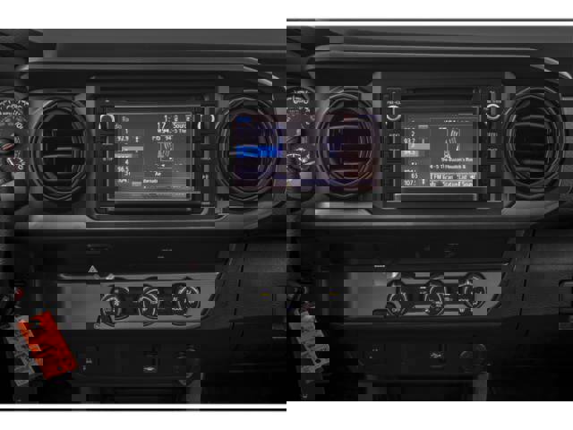 Used 2019 Toyota Tacoma SR5 AWD/4WD image 13