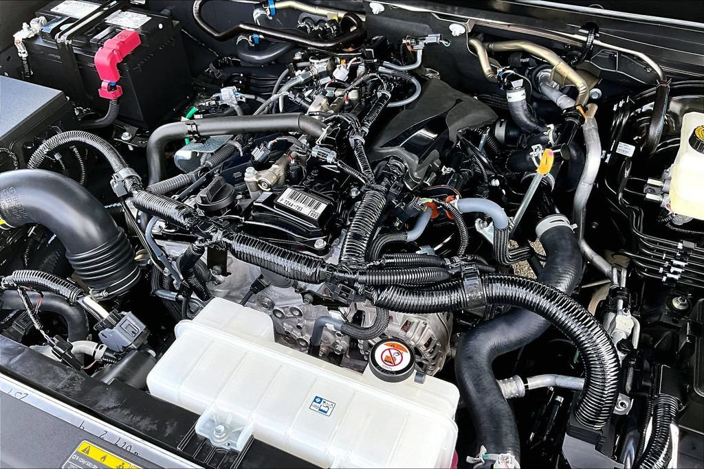 Used 2025 Toyota Tacoma TRD Sport AWD/4WD image 35
