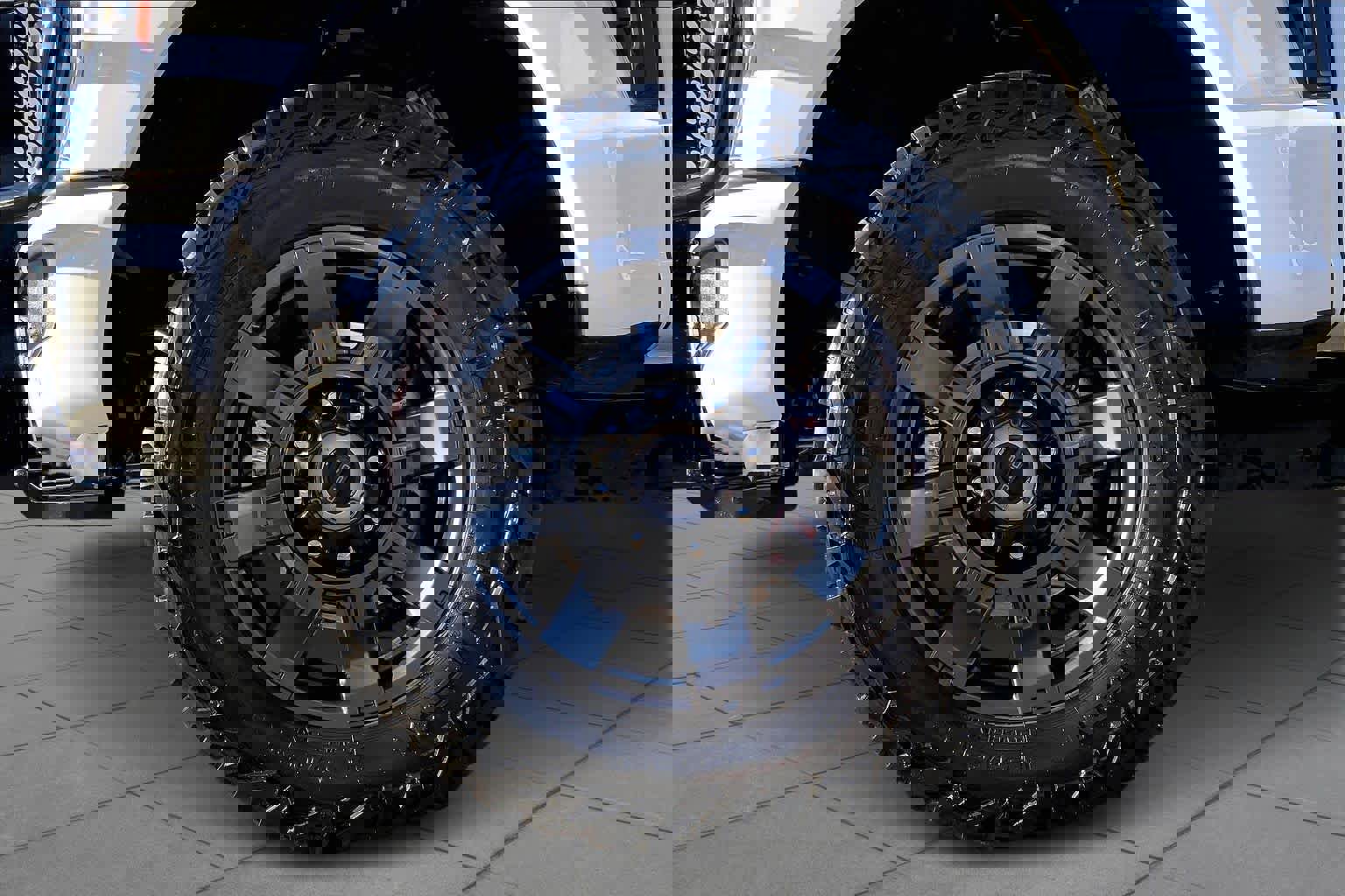 Certified 2024 Ford F250 Lariat w/ Lariat Ultimate Package image 12