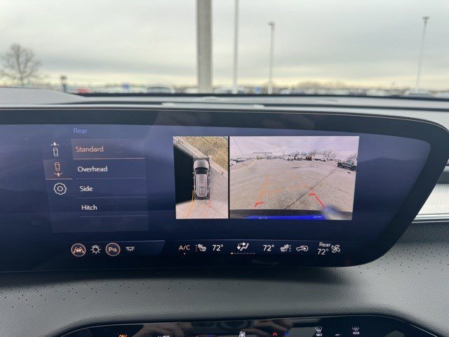 Used 2025 Buick Enclave Avenir w/ Trailering Package, 5000 lbs. image 21