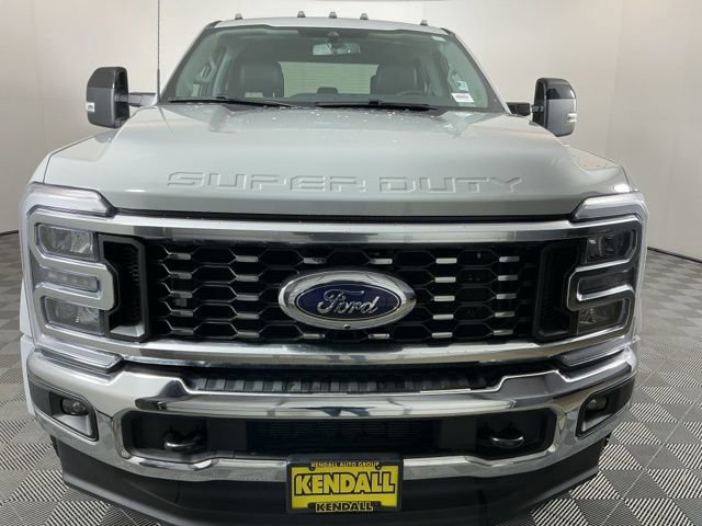 Certified 2025 Ford F450 Lariat w/ FX4 Off-Road Package image 7