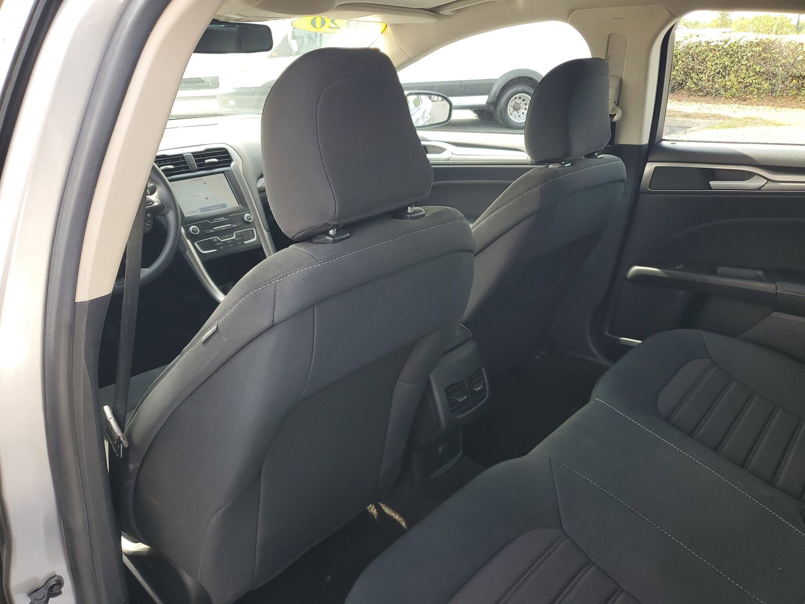 Certified 2020 Ford Fusion SE FWD image 10