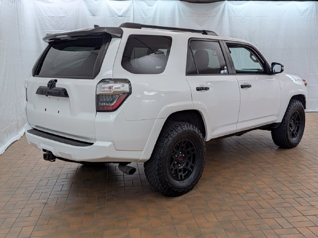 Used 2021 Toyota 4Runner Venture w/ Moonroof Package AWD/4WD image 5