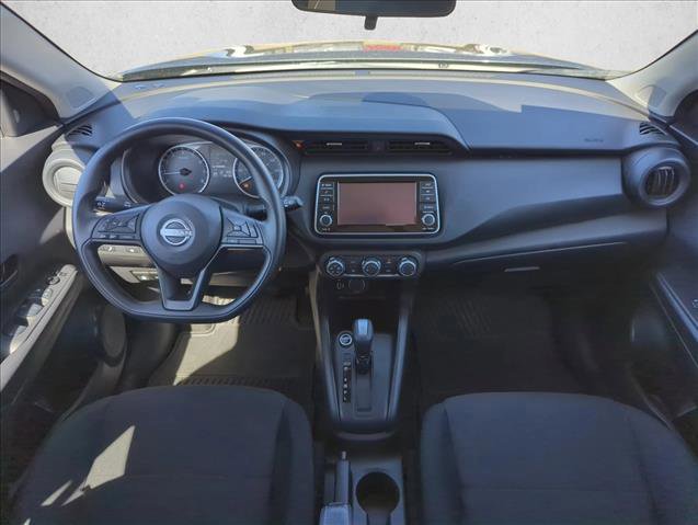 Used 2025 Nissan Kicks Play S image 21