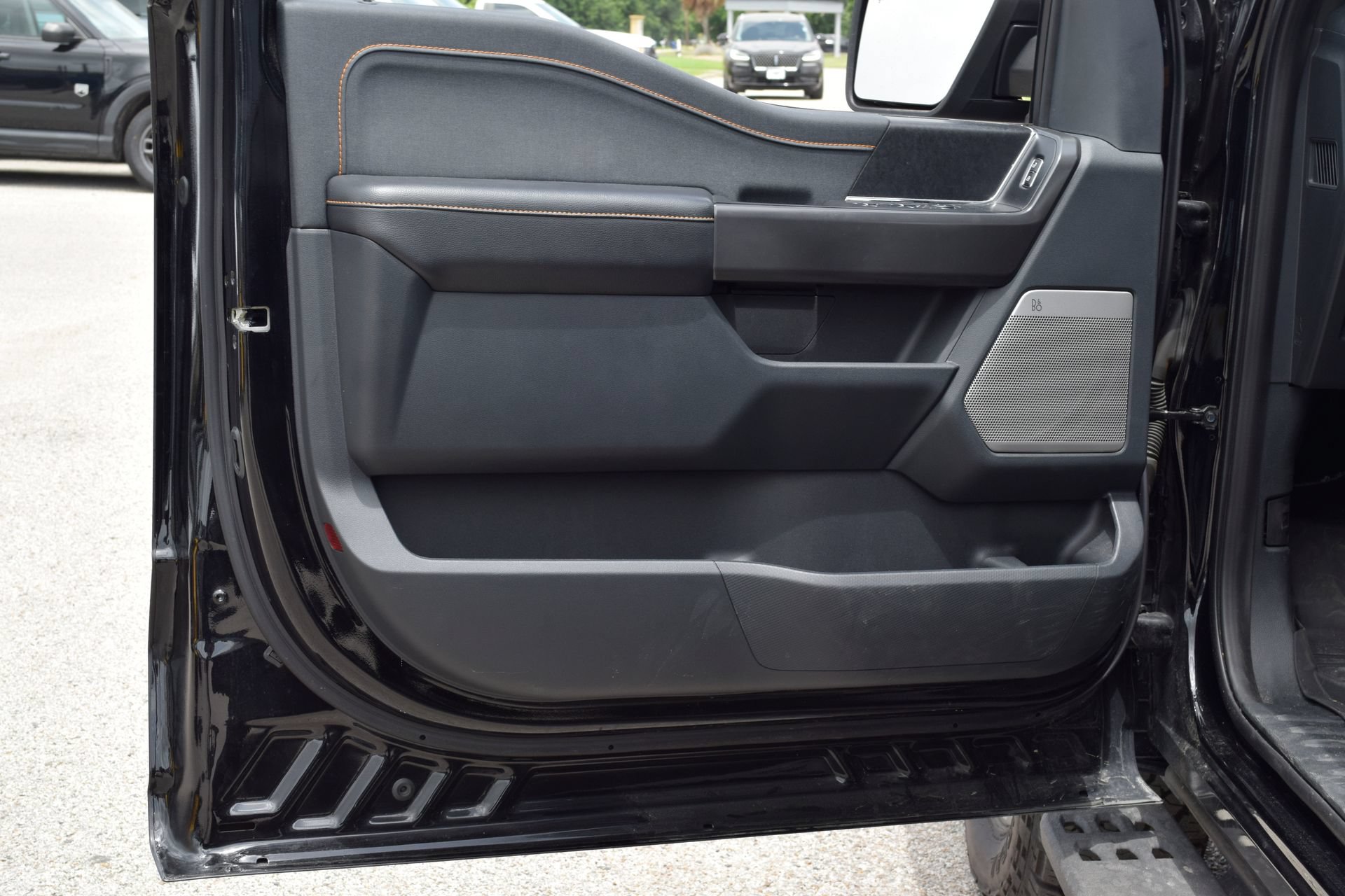 Certified 2024 Ford F150 Tremor w/ Tow/Haul Package AWD/4WD image 15