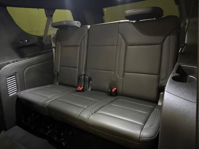 Used 2022 Chevrolet Suburban Z71 AWD/4WD image 35