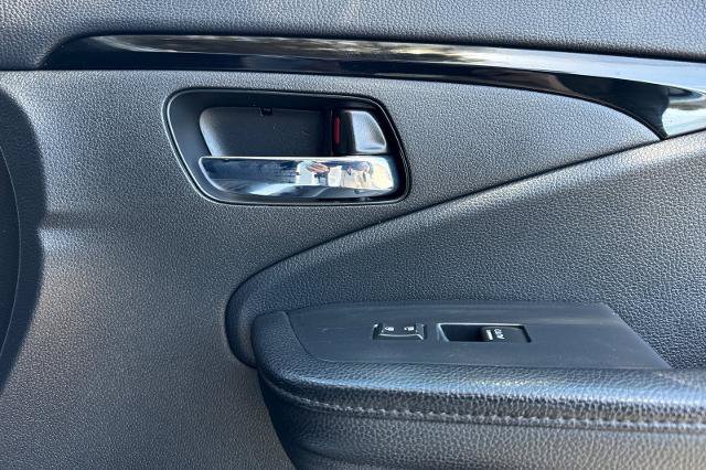Used 2022 Honda Pilot Elite image 12