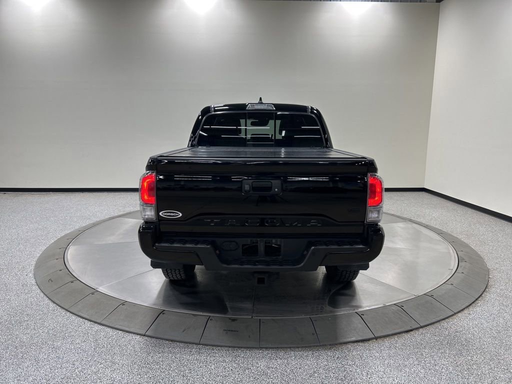 Used 2023 Toyota Tacoma TRD Off-Road w/ TRD Premium Off Road Package image 4