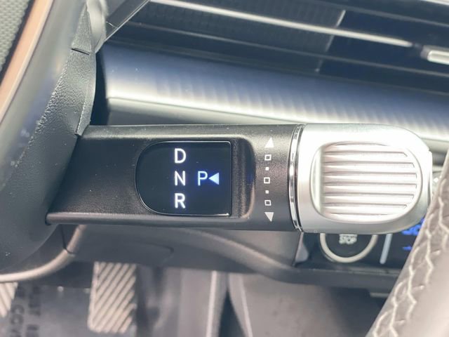 Used 2024 Hyundai Ioniq 6 SE RWD image 19