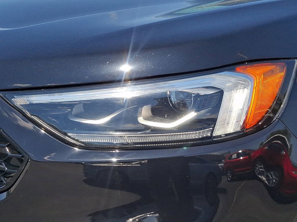 Certified 2021 Ford Edge ST w/ Equipment Group 401A AWD/4WD image 9