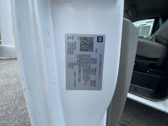 Used 2022 Chevrolet Express 2500 w/ Driver Convenience Package RWD image 31