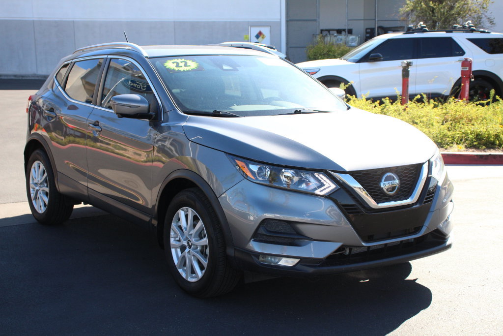 Used 2022 Nissan Rogue Sport SV w/ Technology Package AWD/4WD image 11