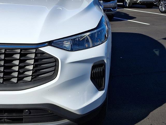 Certified 2024 Ford Escape Active image 9