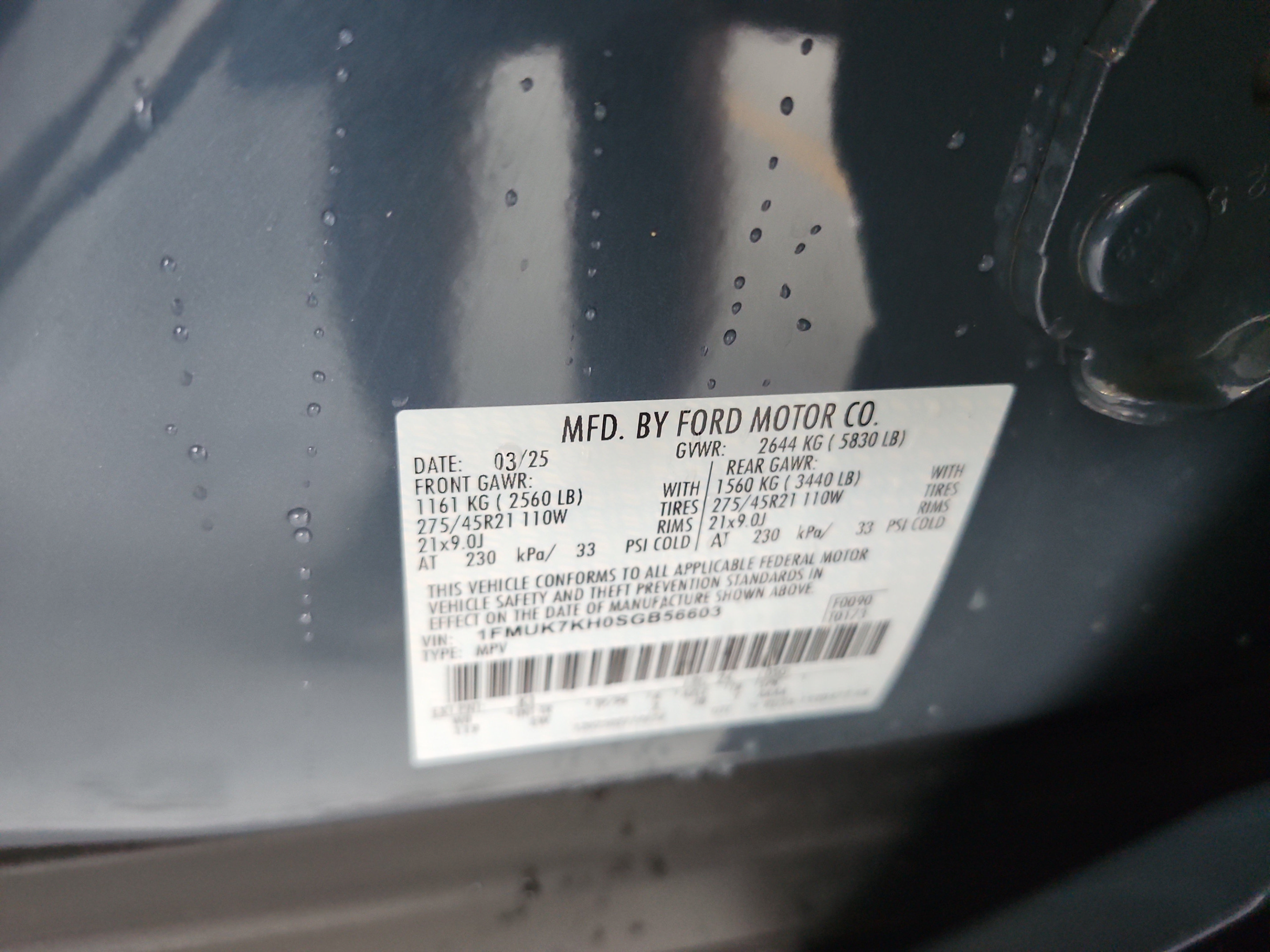 Certified 2025 Ford Explorer ST-Line w/ Premium Package RWD image 24