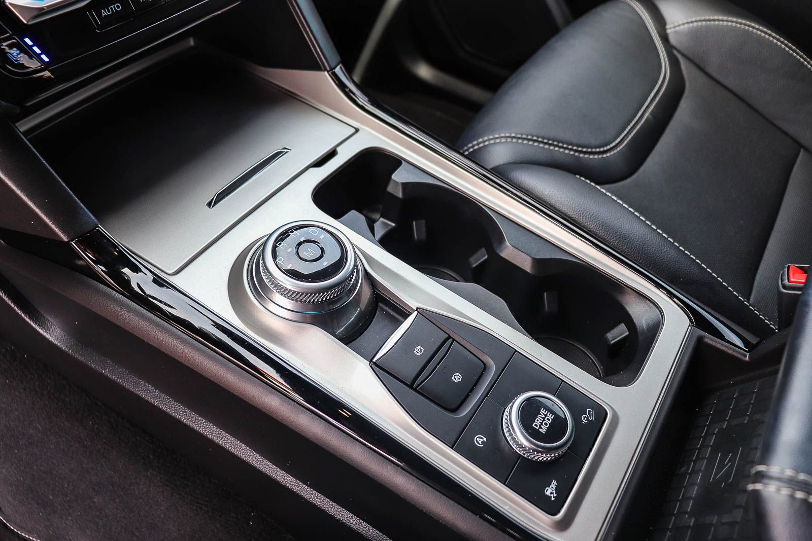 Certified 2023 Ford Explorer ST w/ Equipment Group 401A image 20