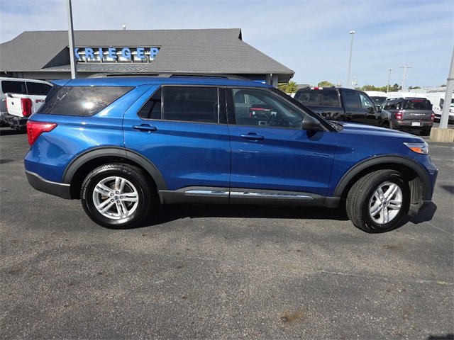 Certified 2021 Ford Explorer XLT w/ Equipment Group 202A image 6