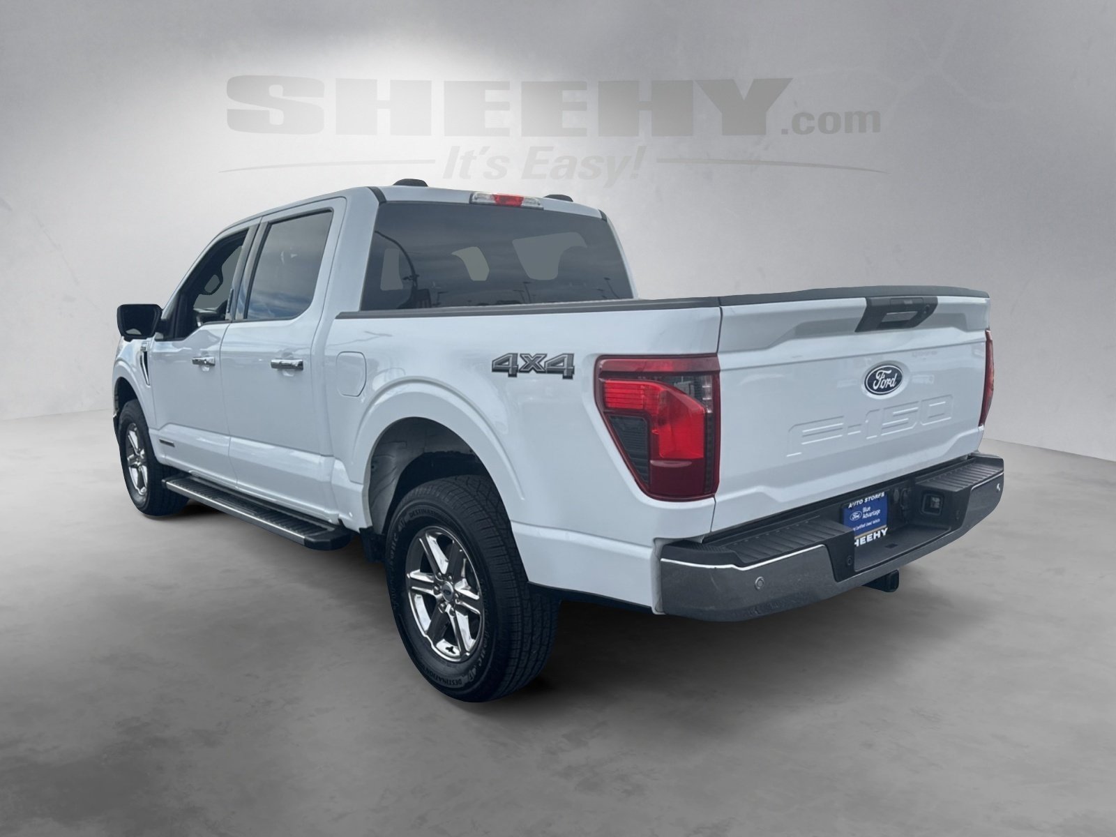 Certified 2024 Ford F150 XLT w/ Mobile Office Package image 14