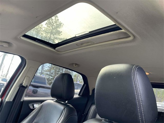 Certified 2019 Ford EcoSport SE image 16