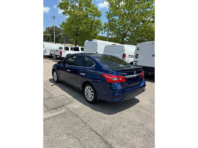 Used 2019 Nissan Sentra SV FWD image 2