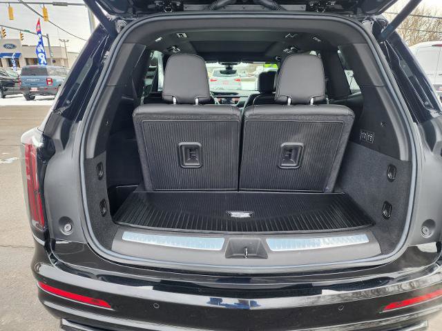 Used 2024 Cadillac XT6 Sport w/ LPO, Onyx Lite Package image 10