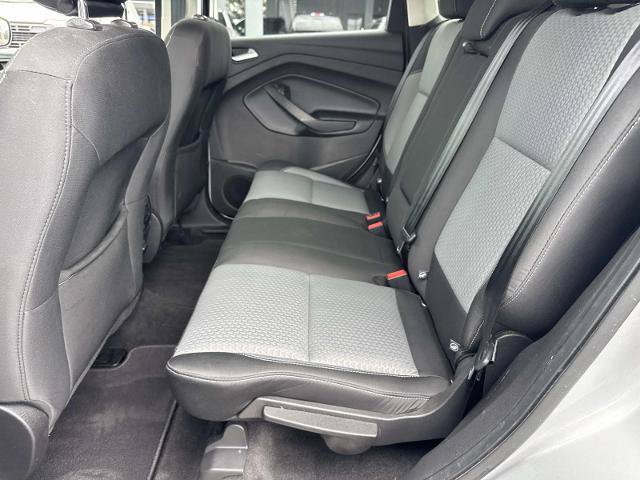 Certified 2019 Ford Escape SE FWD image 14