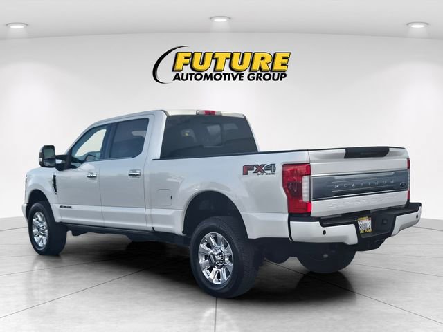 Certified 2019 Ford F350 Platinum w/ Platinum Ultimate Package AWD/4WD image 3