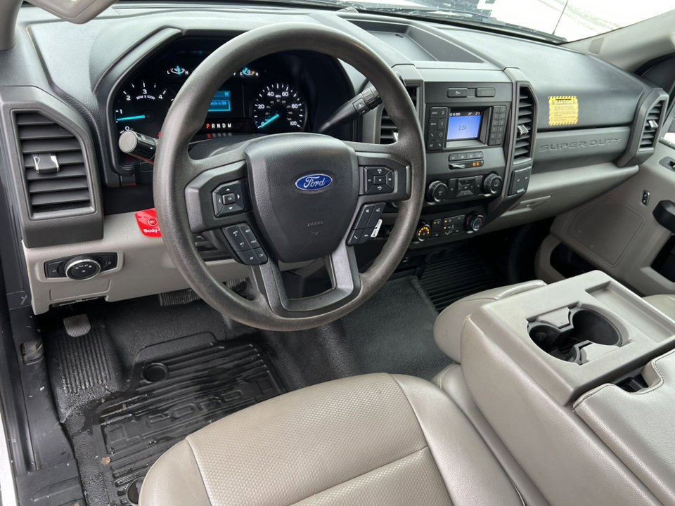 Certified 2020 Ford F550 4x4 Regular Cab Super Duty w/ Power Equipment Group image 4