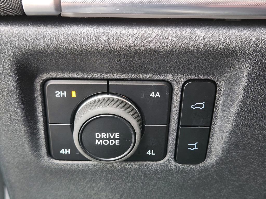 Certified 2025 Ford Expedition Max Platinum image 35