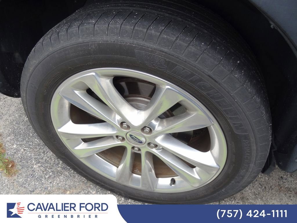 Certified 2018 Ford Explorer Limited w/ Equipment Group 301A AWD/4WD image 10