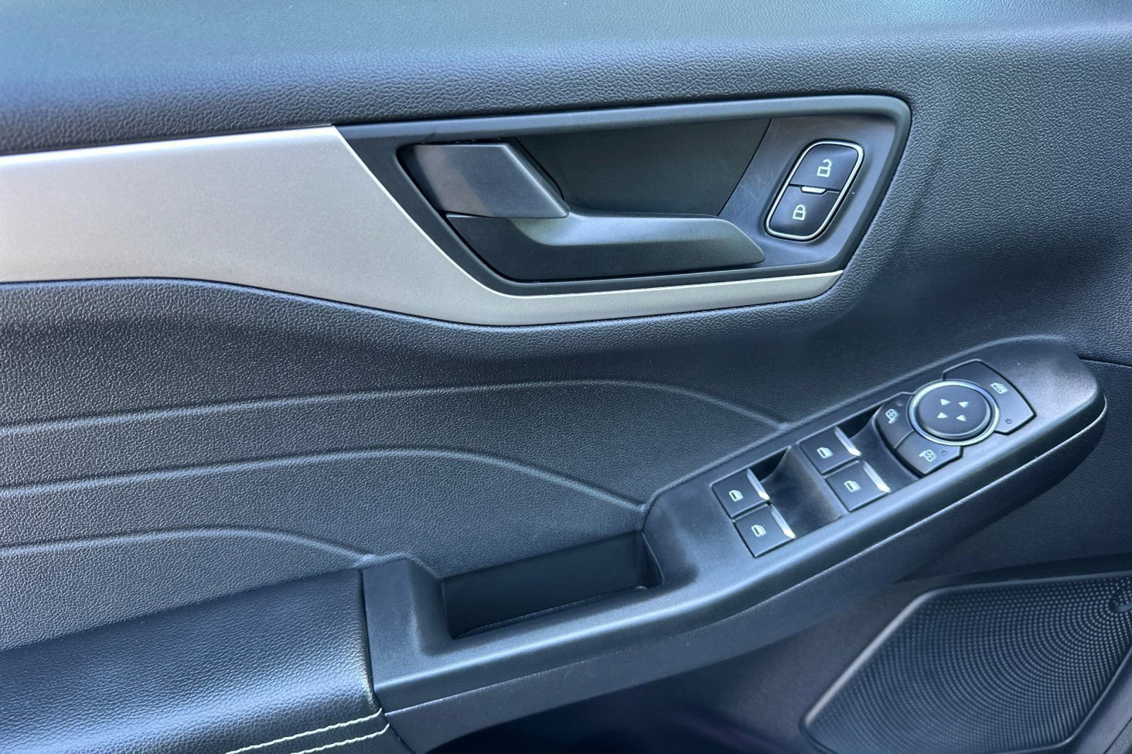 Certified 2022 Ford Escape SE w/ Convenience Package image 14