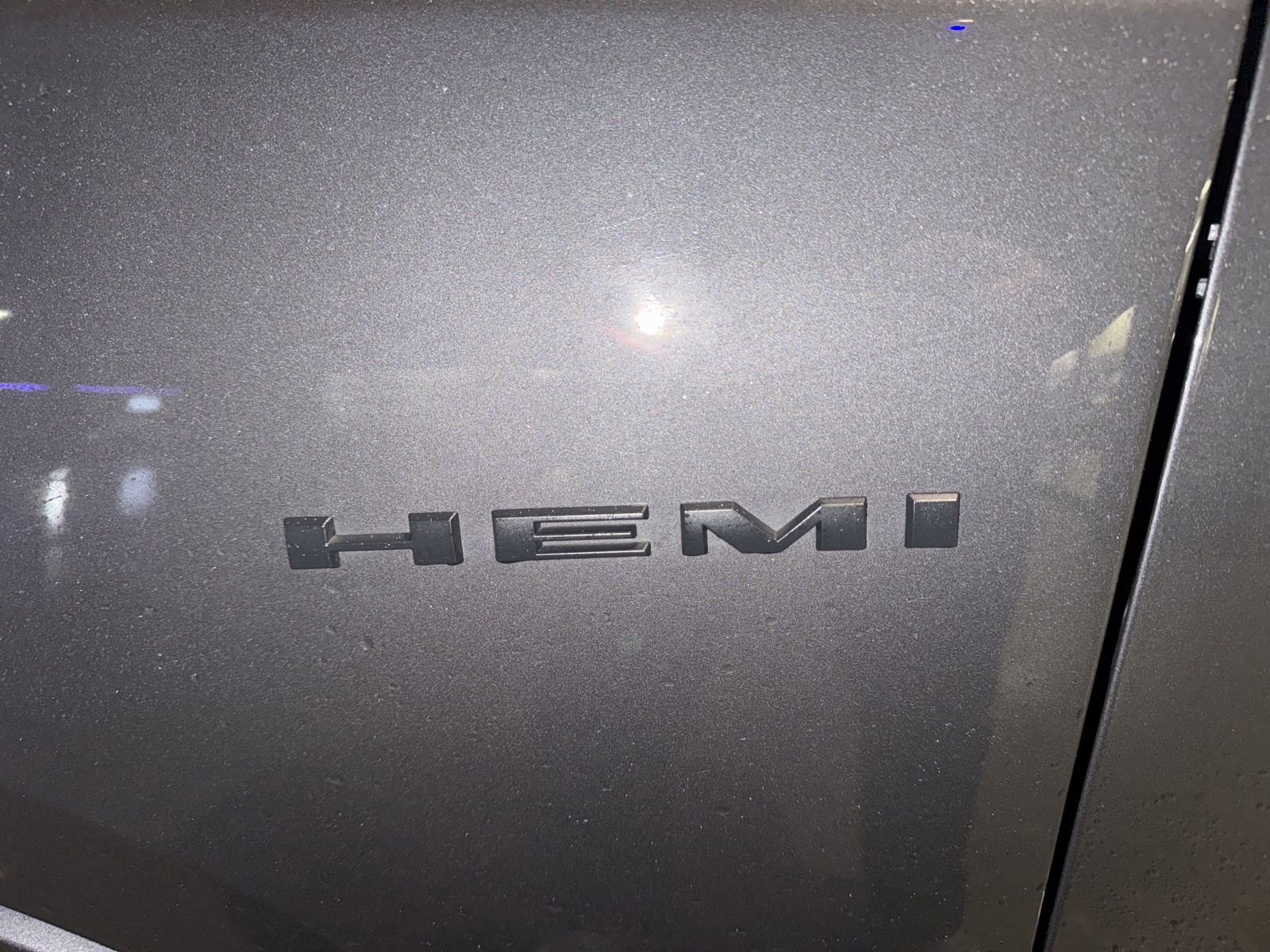 Used 2024 Dodge Durango R/T w/ Blacktop Package image 17