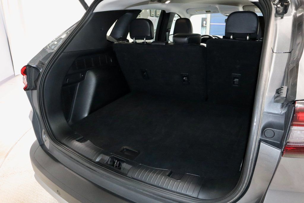 Certified 2024 Ford Escape Platinum AWD/4WD image 16