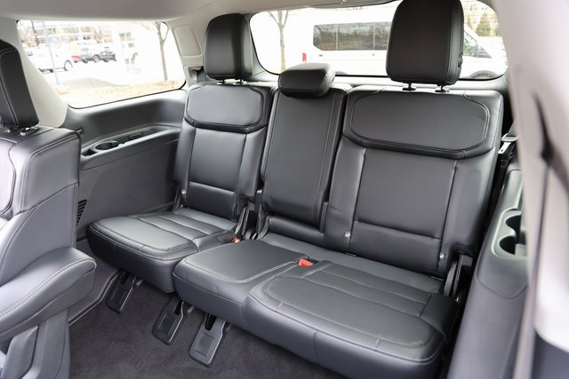 Certified 2025 Ford Expedition Platinum w/ Driver's Package image 21