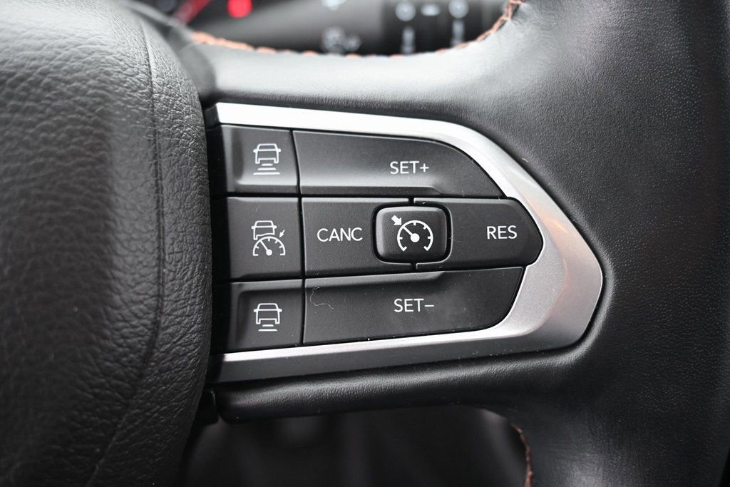 Used 2022 Jeep Compass Limited image 31