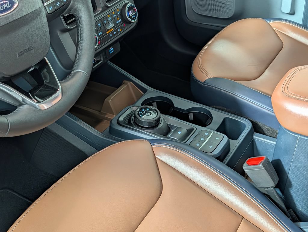 Certified 2022 Ford Maverick Lariat w/ Lariat Luxury Package AWD/4WD image 26