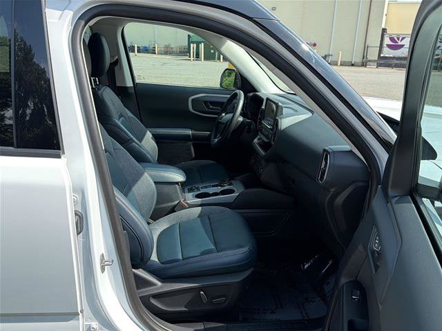 Certified 2023 Ford Bronco Sport Outer Banks AWD/4WD image 31