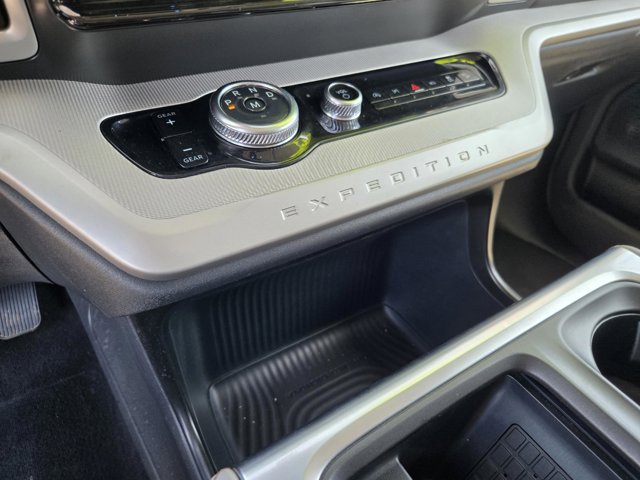 Certified 2025 Ford Expedition Max Active AWD/4WD image 22