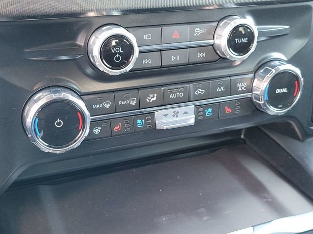 Certified 2026 Ford F450 Platinum w/ FX4 Off-Road Package image 19