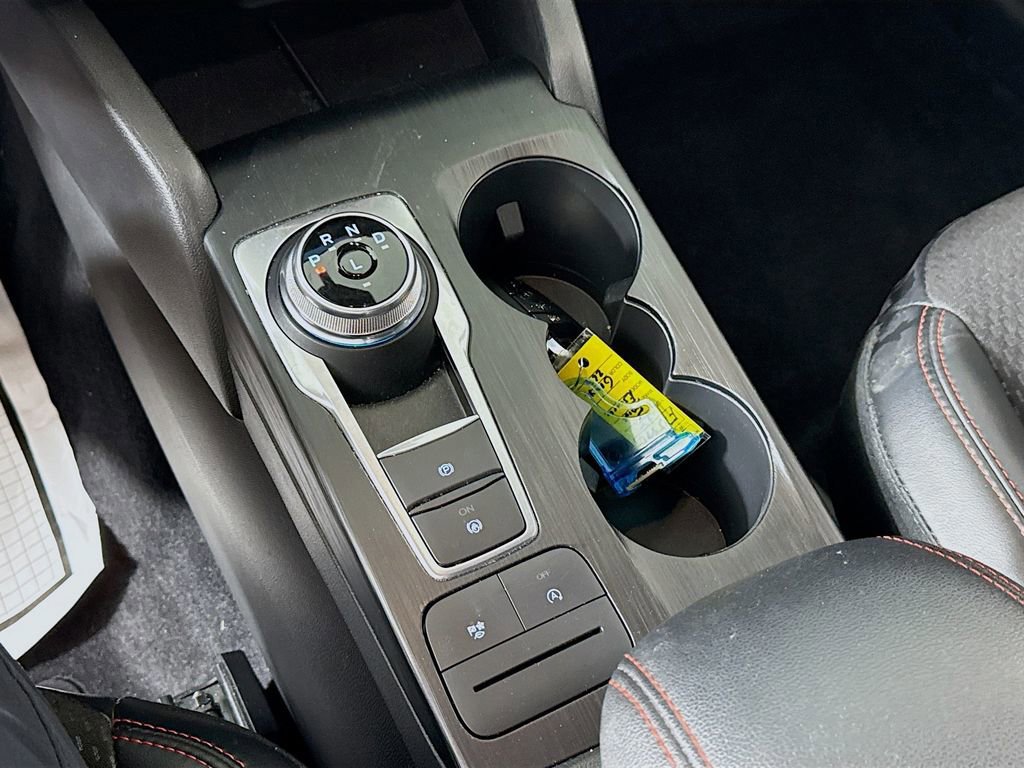 Certified 2025 Ford Escape ST-Line image 19