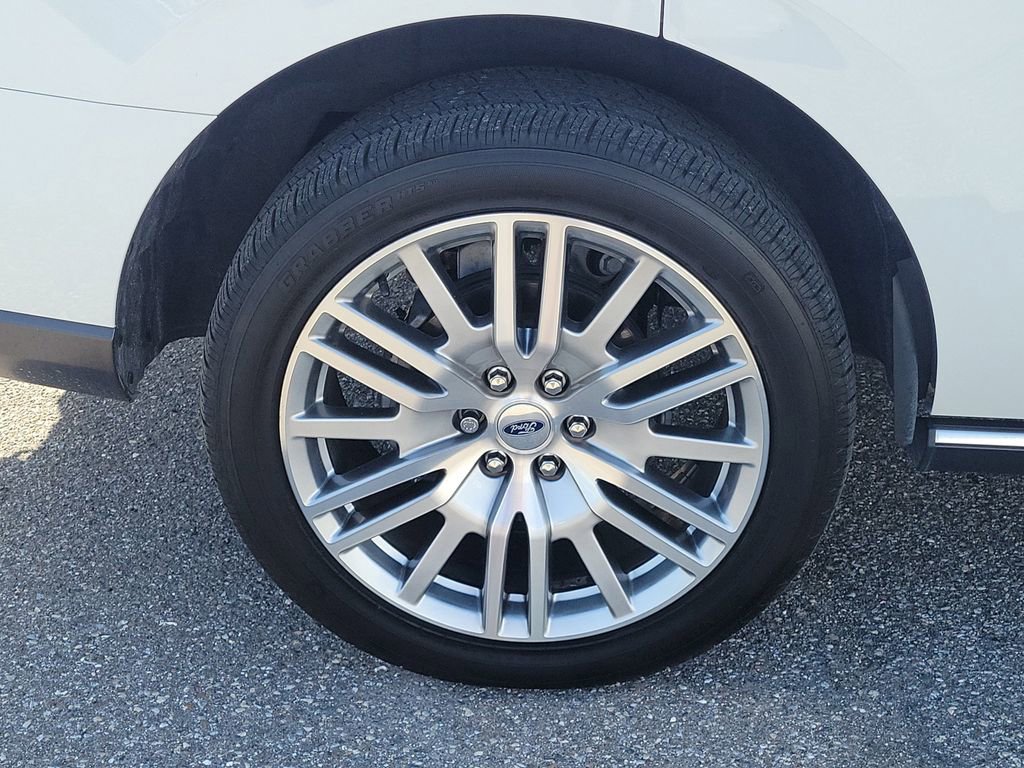 Certified 2024 Ford Expedition Limited RWD image 6