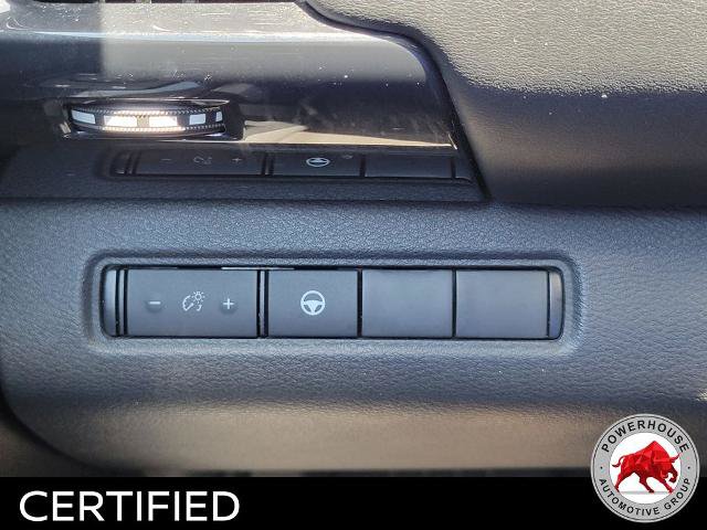 Used 2022 Nissan Pathfinder SV AWD/4WD image 27