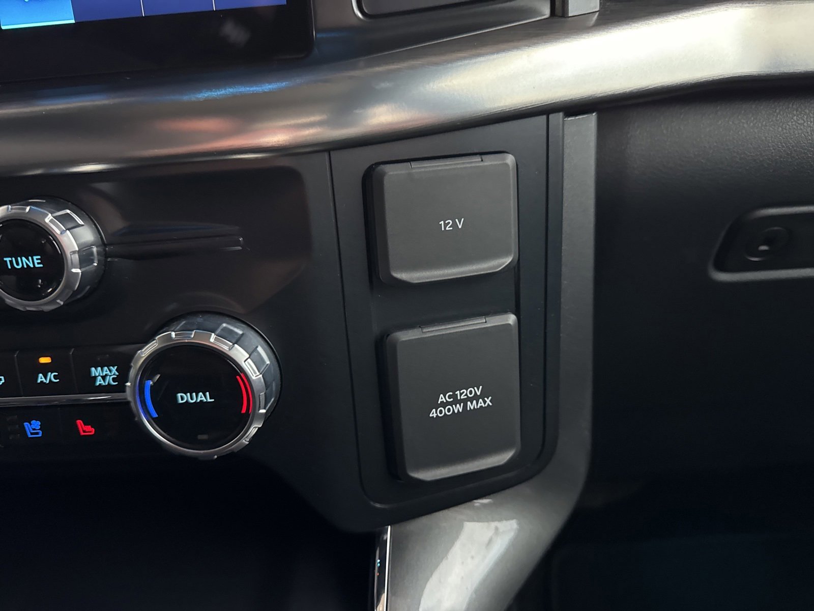 Certified 2023 Ford F150 Lariat w/ Equipment Group 502A High image 37