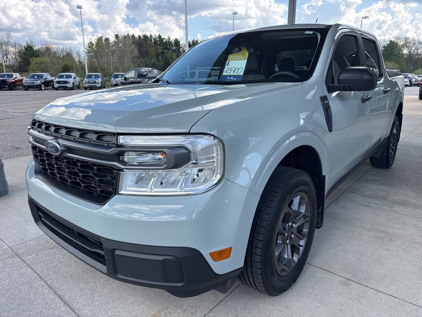 Certified 2023 Ford Maverick XLT FWD image 10