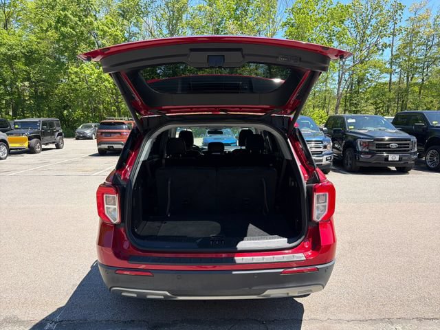 Certified 2020 Ford Explorer XLT w/ Equipment Group 202A AWD/4WD image 15