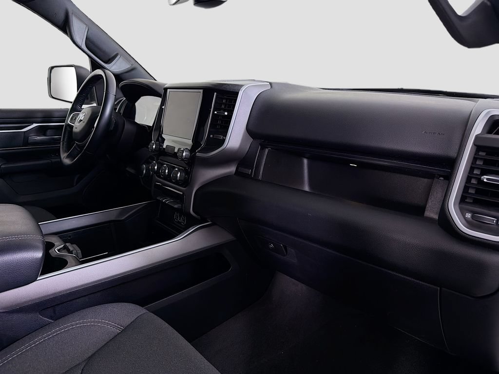 Used 2022 RAM 1500 Big Horn AWD/4WD image 29